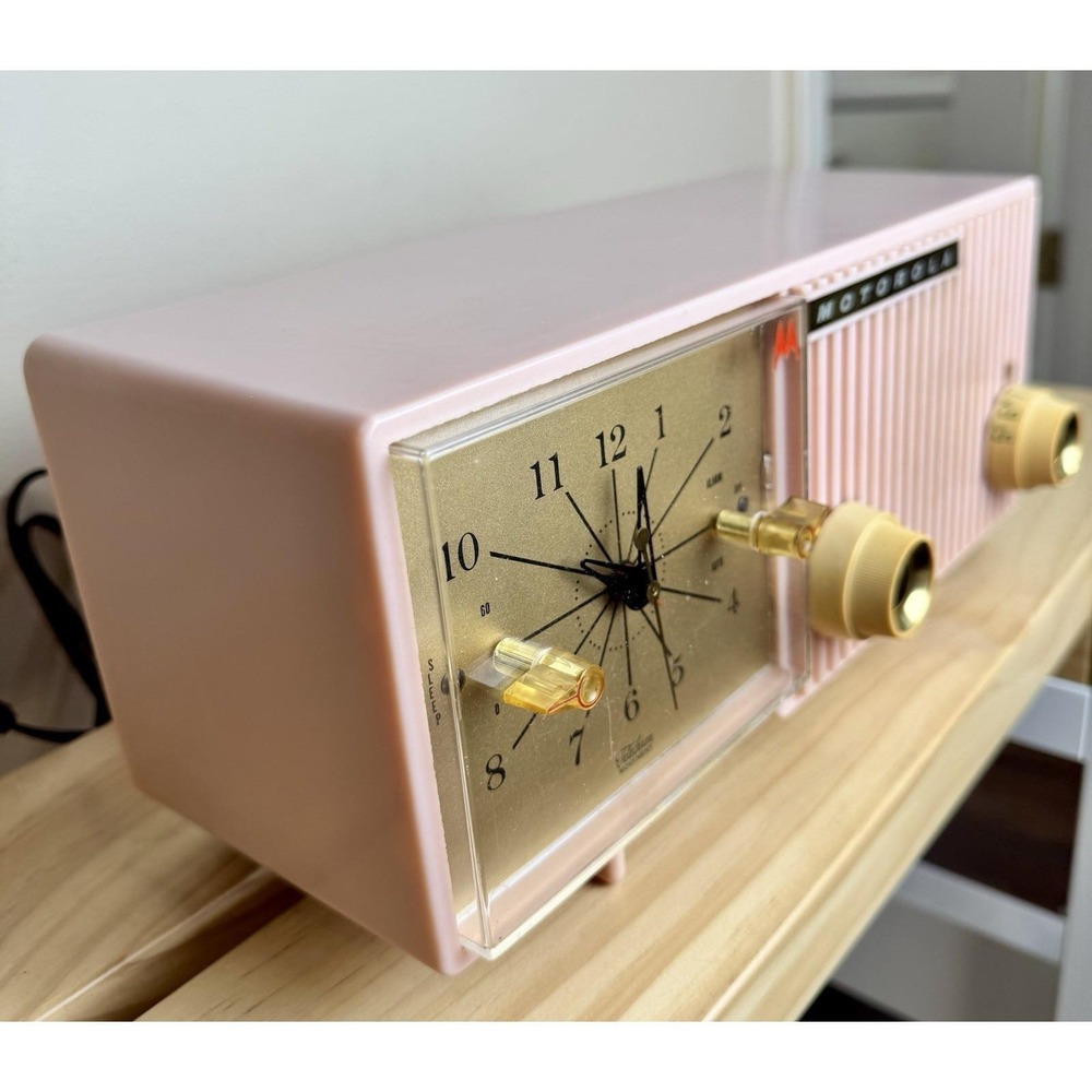 VTG Pricilla Pink Motorola 57CF Alarm Clock AM Radio 1950s Sputnik Retro Works - Picture 2 of 13